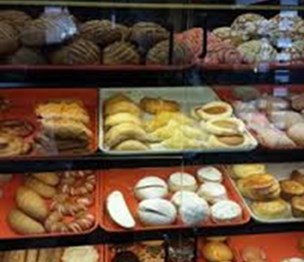 El Bolillo Bakery