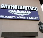 Singnboard_of_Brackets_Wires_and_Smiles_Orthodontic_care_Vista_CA_92084.jpg