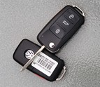 Volkswagen_Car_Keys.jpg