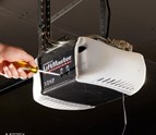 garage_door_opener_repair_and_replacement4.jpg